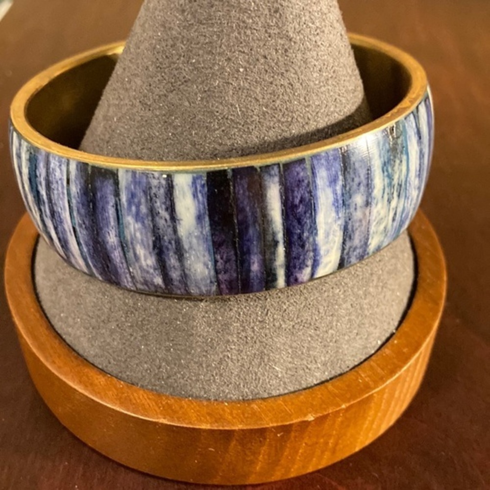 Vintage Cobalt blue tye dye inlaid on brass bangle bracelet